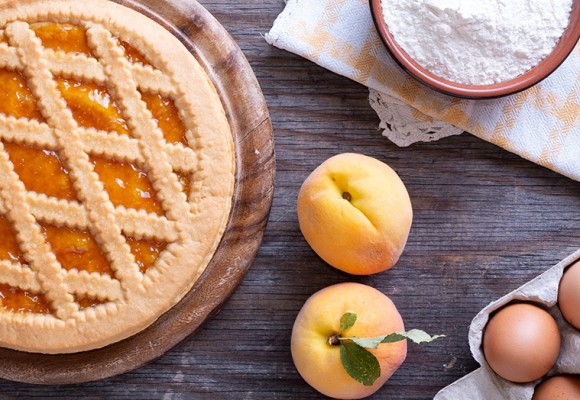 Une nouvelle recette : tarte aux p&ecirc;ches &agrave; la confiture d&rsquo;abricots 